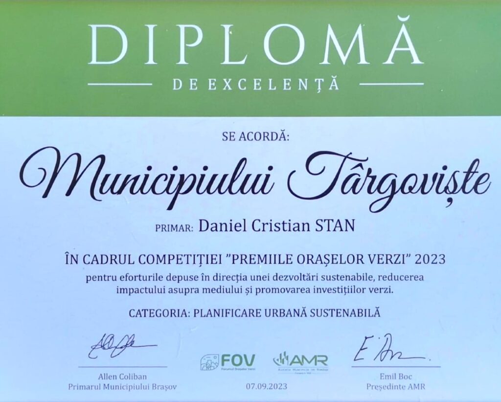 Municipiul Târgoviște a primit trofeul și diploma de excelență în cadrul competiției „Premiile Orașelor Verzi 2023″ la categoria „PLANIFICARE URBANĂ SUSTENABILĂ”!