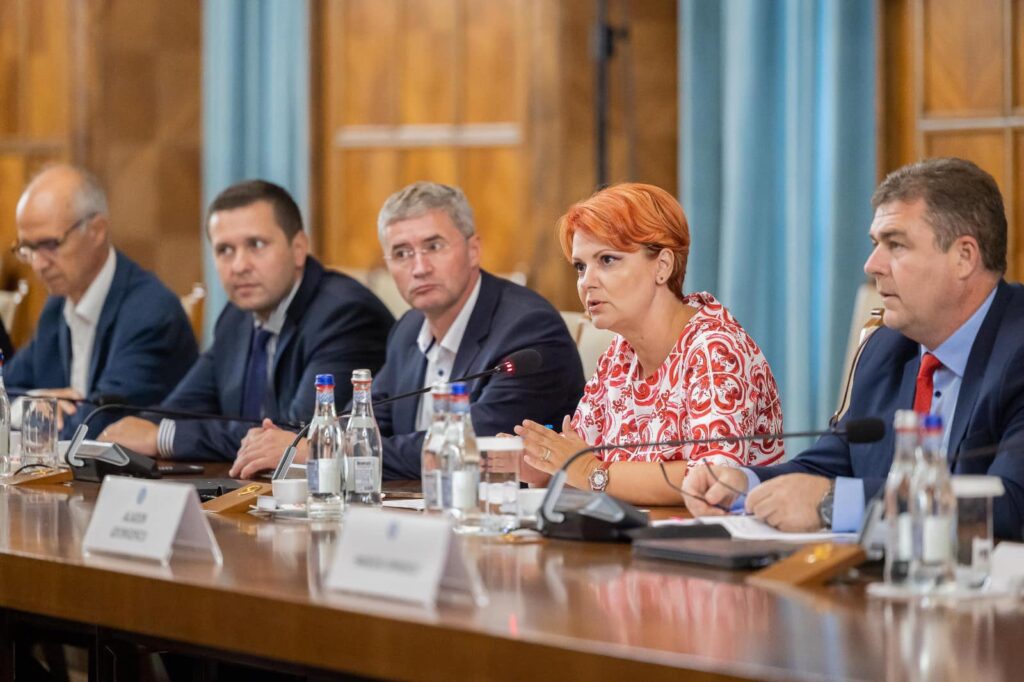 Președintele CJD, Corneliu Ștefan, prezent la întâlnirea reprezentanților Uniunii Naționale a Consiliilor Județene, Asociației Municipiilor, Asociației Orașelor și Asociației Comunelor din România
