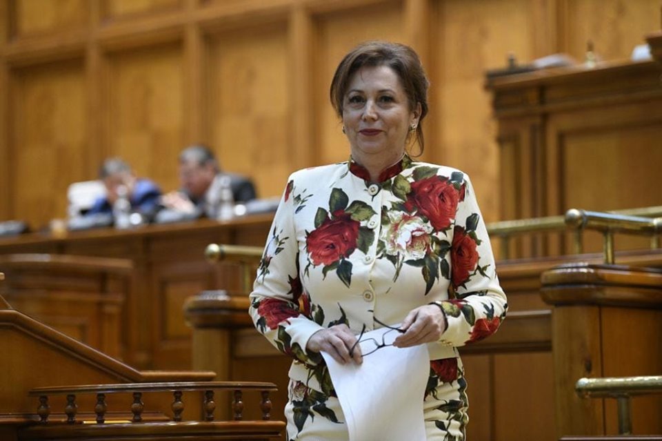 Carmen Holban, deputat PSD: „Medicii de familie trebuie să-și desfășoare activitatea în cele mai bune condiții.”