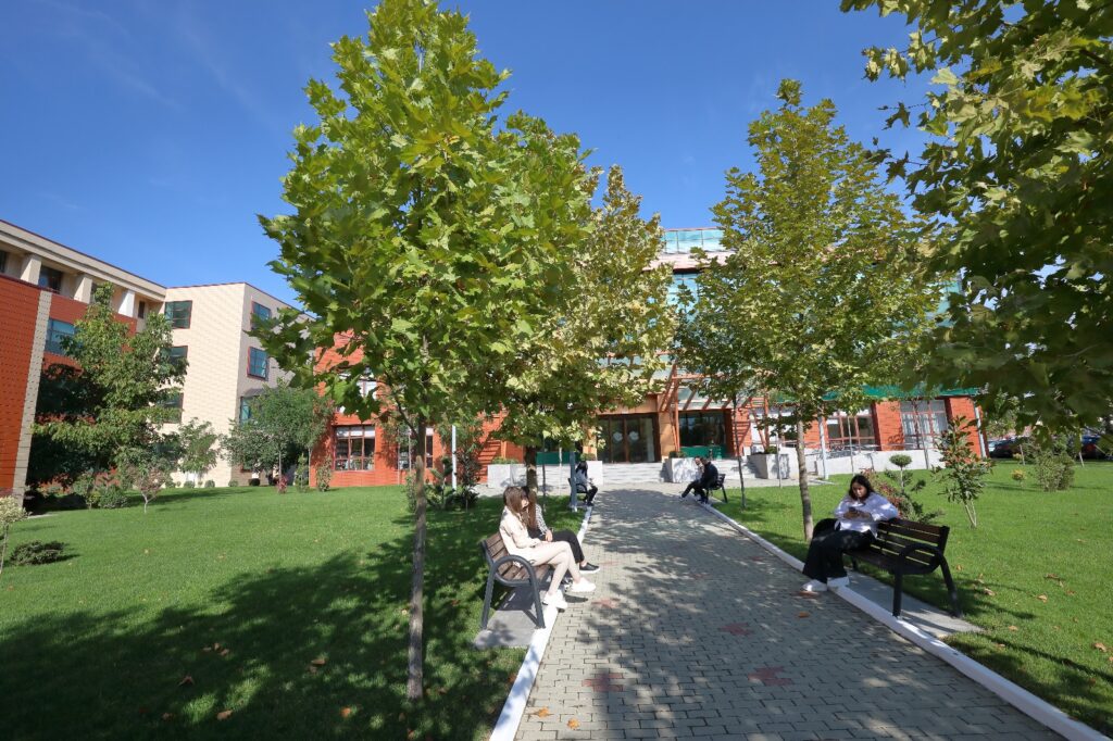 FACULTATEA DE INGINERIE ELECTRICĂ, ELECTRONICĂ ȘI TEHNOLOGIA INFORMAȚIEI DIN CADRUL UNIVERSITĂȚII „VALAHIA” DIN TÂRGOVIȘTE DĂ STARTUL ADMITERII PENTRU ANUL UNIVERSITAR 2025-2026