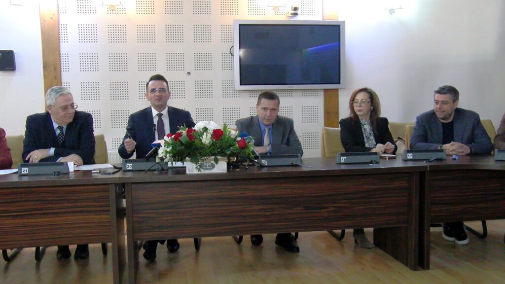 Sala de sport a Clubului Sportiv Școlar Târgoviște va intra într-un amplu proces de reabilitare