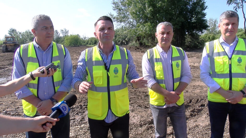 Târgoviște, start al lucrărilor de construirea primului parc fotovoltaic